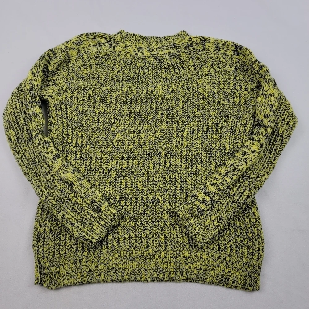 Two by Vince Camuto marled yellow and black‎ chunky knit sweater
